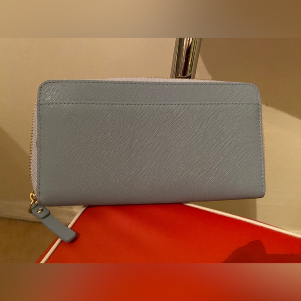 Kate Spade Blue Large Wallet - Picture 2 of 3